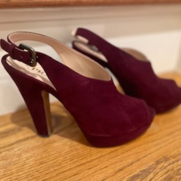 Prada "Wine Color" Heeled Sandals Size 7.5 - Picture 1 of 7